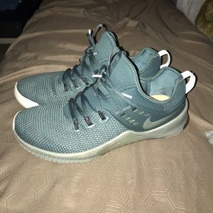 Nike Free x Metcon 1